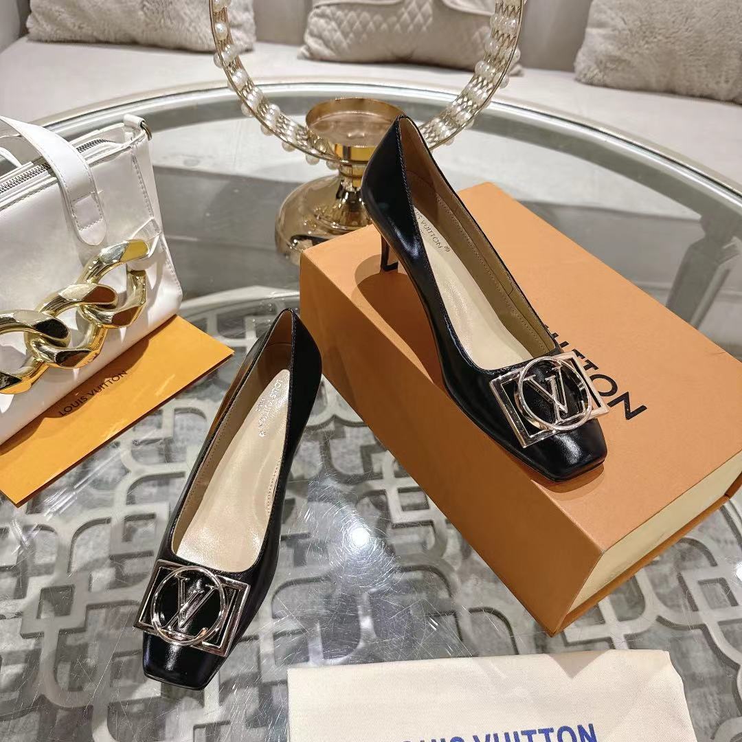 Women's high heels